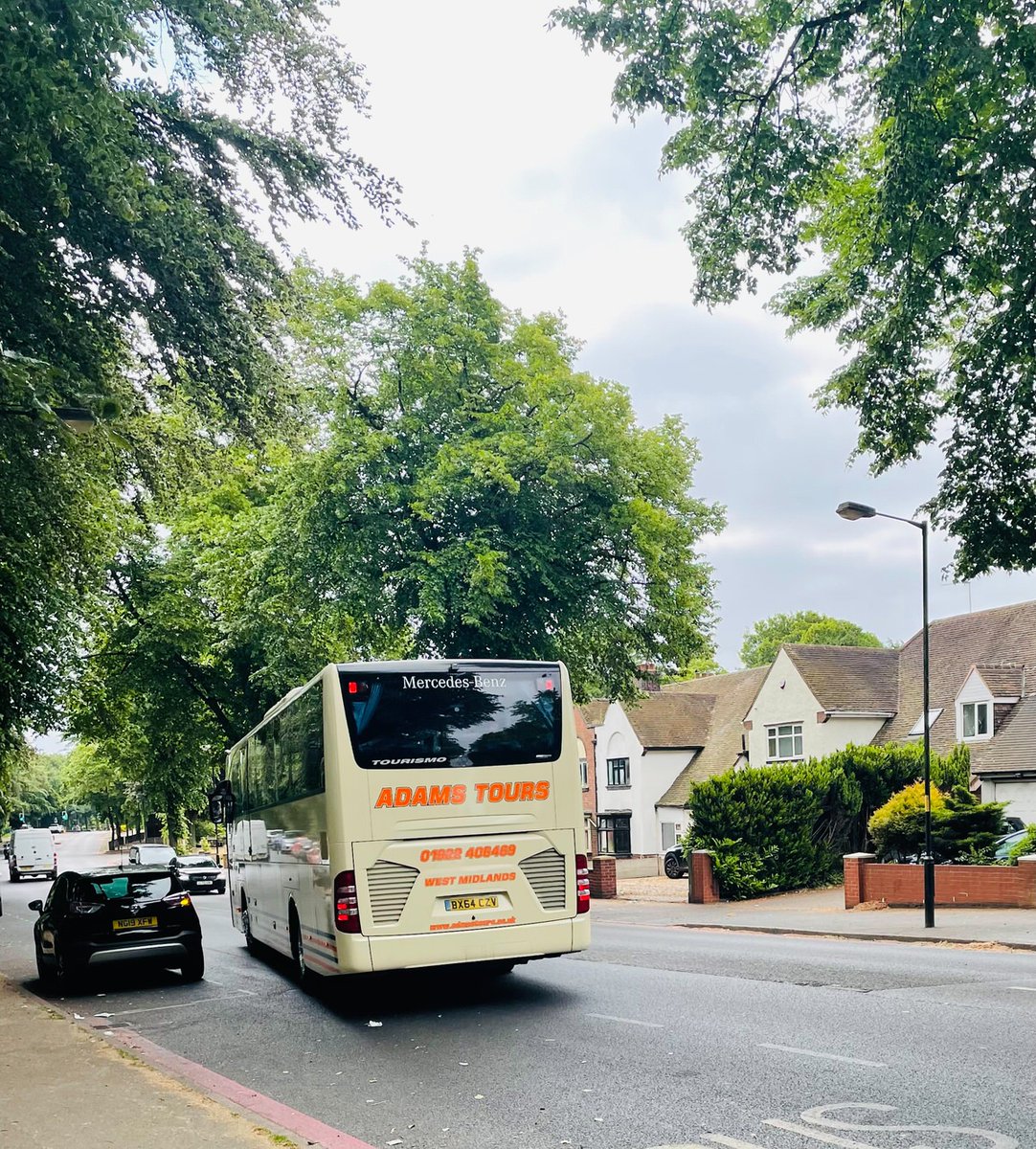 And they’re off! We wish pupils in Year 5 &amp; Year 6 a great time on their residential to Blenheim Woods. We can’t wait to hear about all the fantastic things they get up to!
#Outdoorlearning #Outdooreducation #Bushcraft #bushcraftuk #cognitaway
@BushcraftOnline