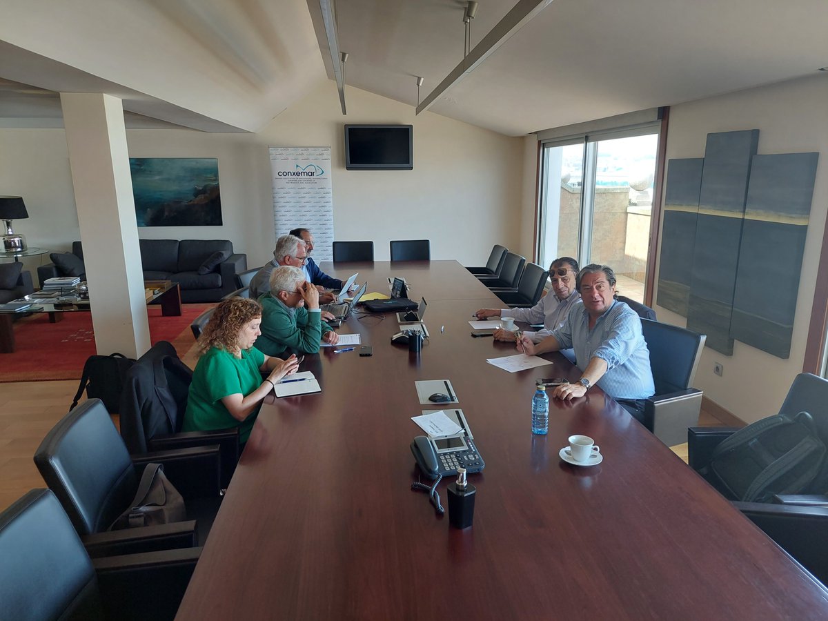 ConxemarOficial's tweet photo. ¡Emocionados de asistir a la Junta Directiva @interfish_ip en Vigo junto con @Opromar1, @oppburela y @ORPAGU! Como miembros clave de la interprofesional, Conxemar se compromete a fortalecer la industria pesquera.
#Interfish #Opromar #OPP7Burela #ORPAGU #IndustriaPesquera https://t.co/GdrzHy42gR