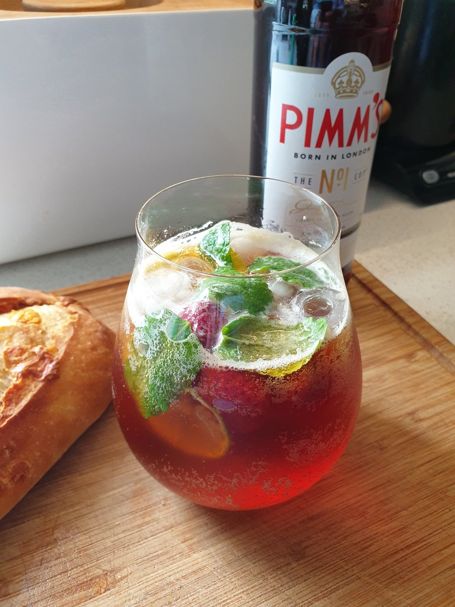 ccshoreditch's tweet image. It&apos;s @Pimms_official time 😋 #PimmsOClock