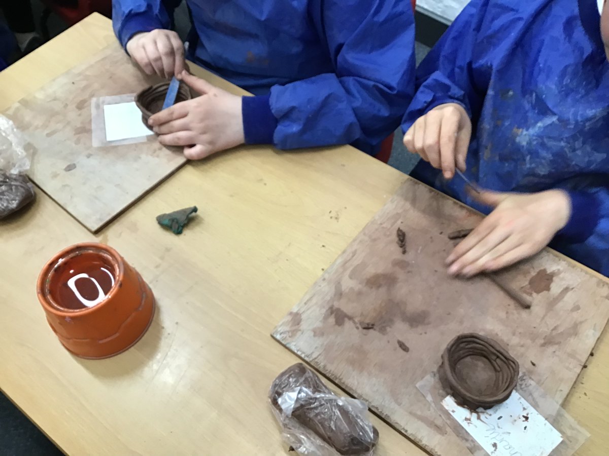 MarehamCE's tweet photo. Blue class have been busy creating historical artefacts for the archaelogists of the future!🏺 https://t.co/LVFygn86YV