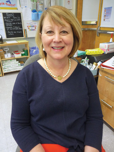 Congratulations on your retirement, Forest Avenue School nurse Charlene Reilly! “I’m an advocate for #networking with other #nurses. You don’t stay current by sitting in your office.” ow.ly/I6OC50OChtj 

<a href="/GR_Schools/">GRPS</a> #schoolnurses #schoolnursing #schoolhealth #studenthealth