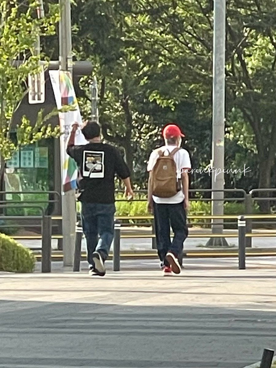 The op said RENJUN wear a moomin T-shirt ㅠㅠ Today in front of the KWANGYA