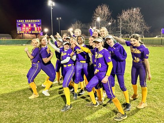 LBathletic's tweet photo. Softball Class 6 State Quarterfinal! Lake Braddock vs. McLean, Wednesday, June 7, 2023, 6:30PM, at Lake Braddock!🐻💜💛🥎
Purchase tickets online! Cash will not be accepted at the gate! @FCPSLBSS 
Let's Gooooooooooo!!!!
https://t.co/YnR82kRki0 https://t.co/FcspFxITwl