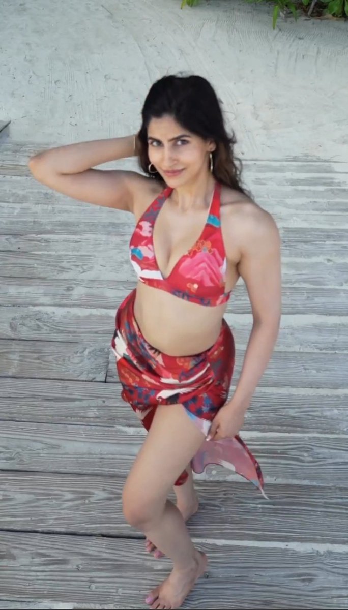 Fx27DbAaQAAuRhy?format=jpg&name=medium