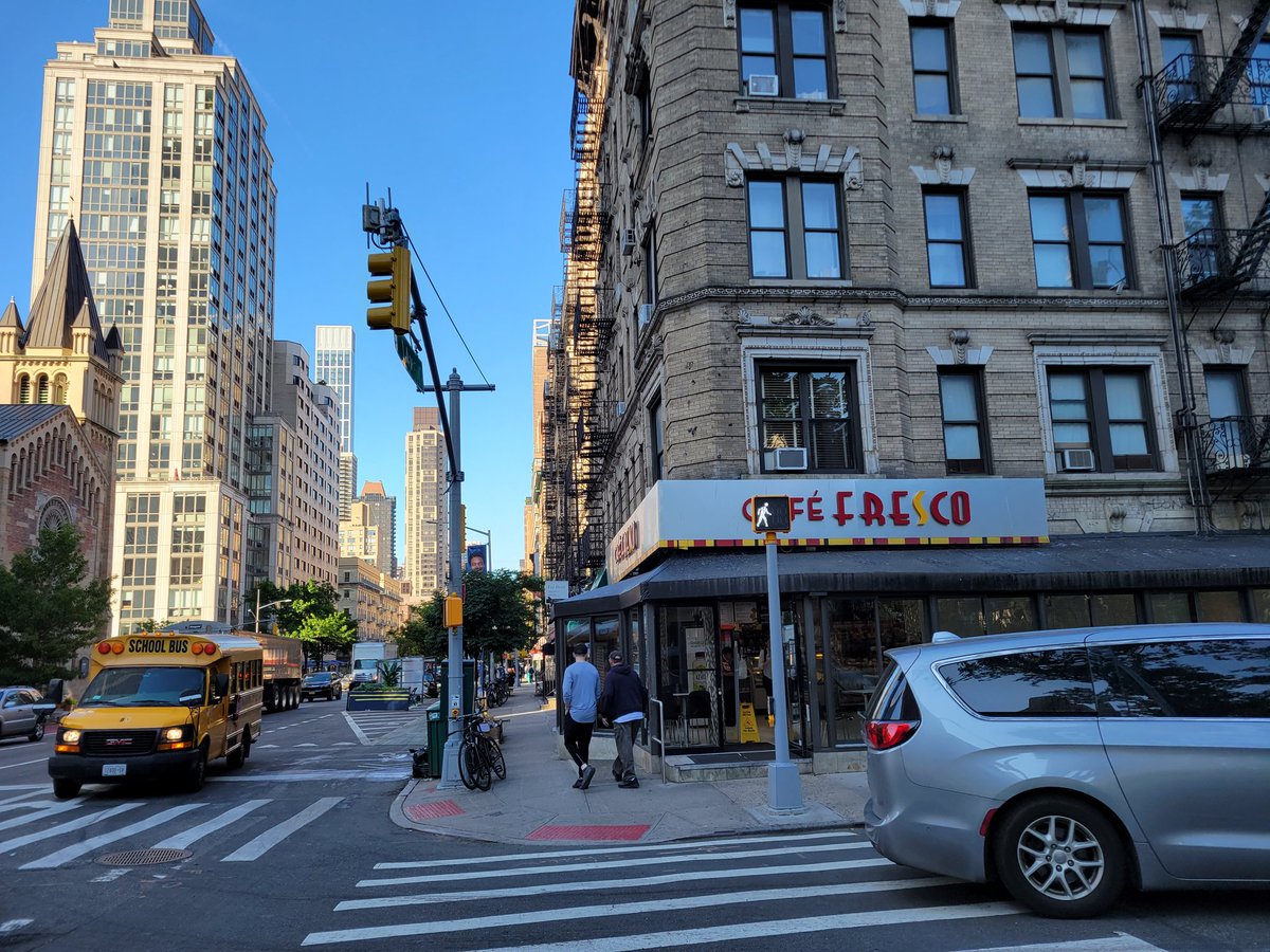 XDavidLiLab1's tweet image. Time flies! Last time to the US was the summer 2019. NYC, here I am!