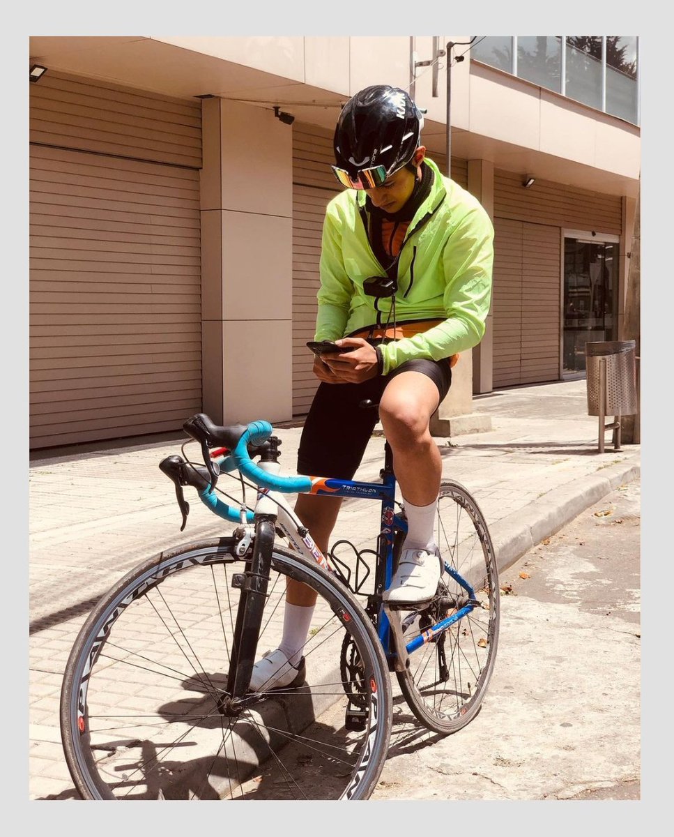 Fav place 🏛️
.
.
.
.
#fotografia #ciclismo #bogota #fixie #style #cat