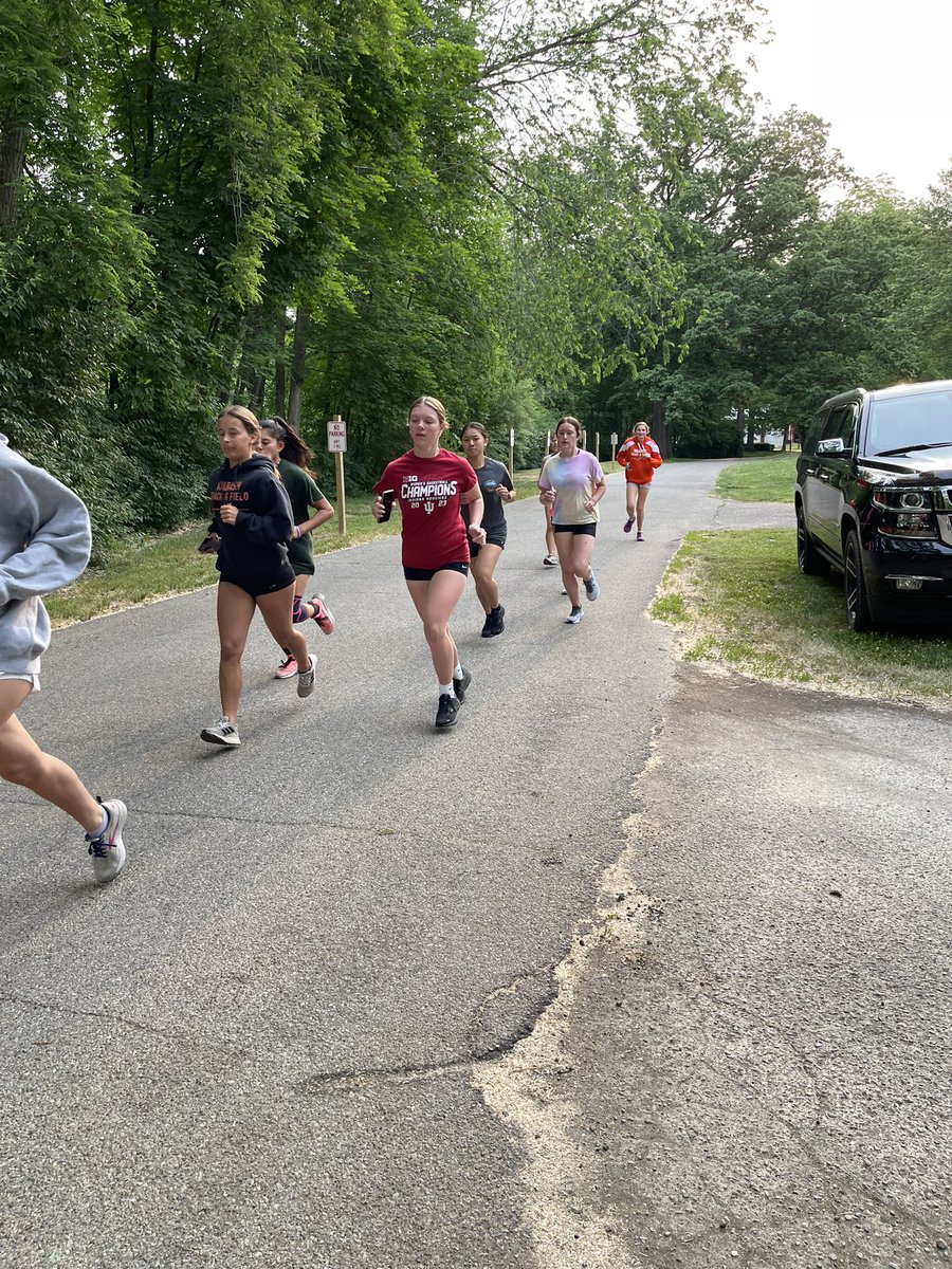 First official day of conditioning is here and the ladies are bright eyed and full of speed! 🏃🏽‍♀️