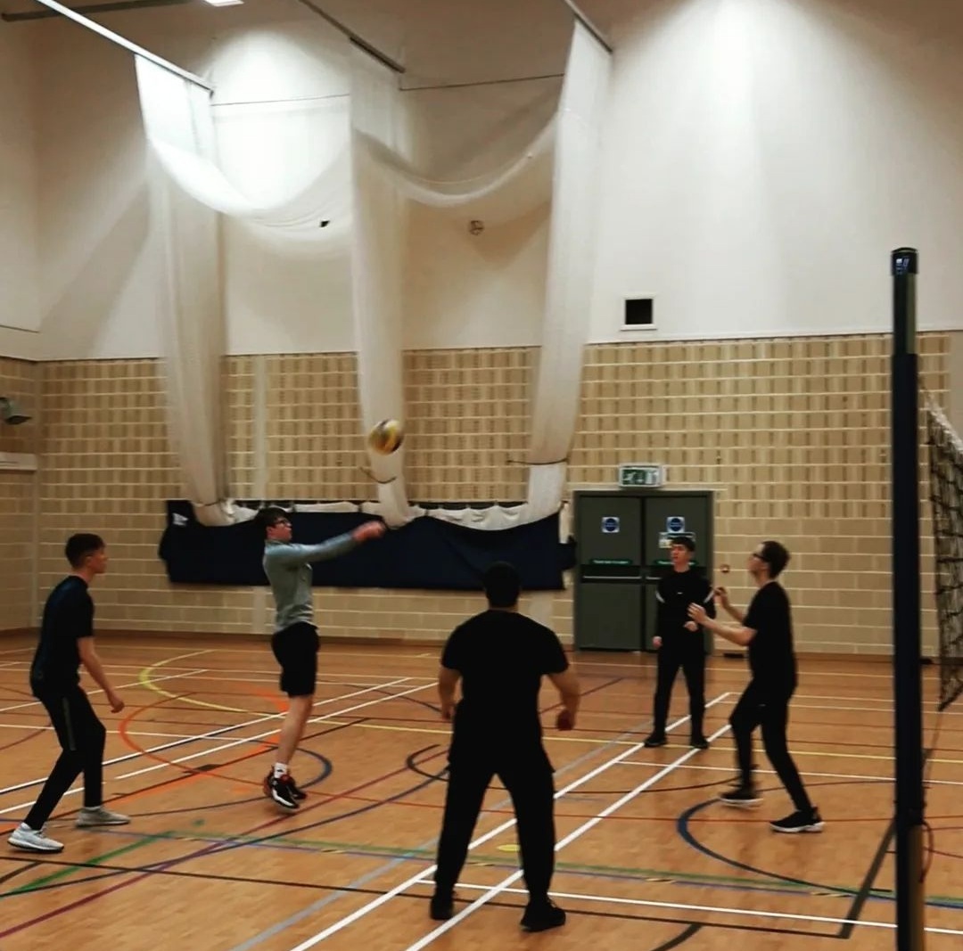 School may be out for the summer soon, so what's your next move? 

We have a Level 5 Sport Studies course which is very practical and a lot of fun! You need four SCQF L4 passes or equivalent in relevant subject areas (e.g. PE, Biology/Human Anatomy) 😃

W: tinyurl.com/25kx9axc