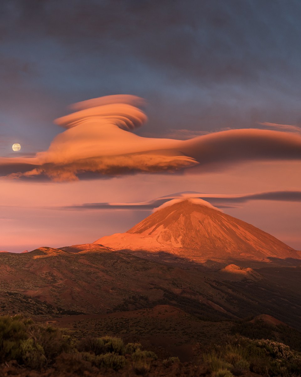 No tengo palabras para describir el amanecer de hoy frente al Teide. Va a quedar grabado en mi memoria para siempre,