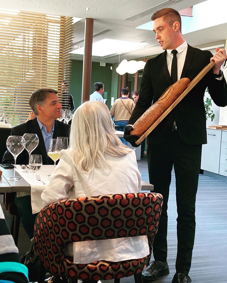 BreadBakerDani's tweet image. Indulge me please last bread round up from France How do you feel about the waiter showing the bread if the day? #frenchbread #frenchbaking