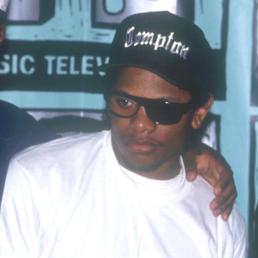 Eazy E Fan art

#eazye #nwa #hiphop #gangstarap #90srap #80srap #ArtistOnTwitter