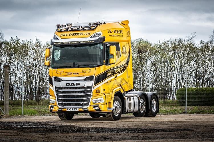 To celebrate 50 years in business Dyce Carriers Ltd have taken delivery of a DAF XG+ in metallic gold which makes this month’s front cover! 

Full story in current issue 

Never miss copy subscribe ⬇️
ow.ly/SVyC50OzEp2
 
#haulage #roadtransport