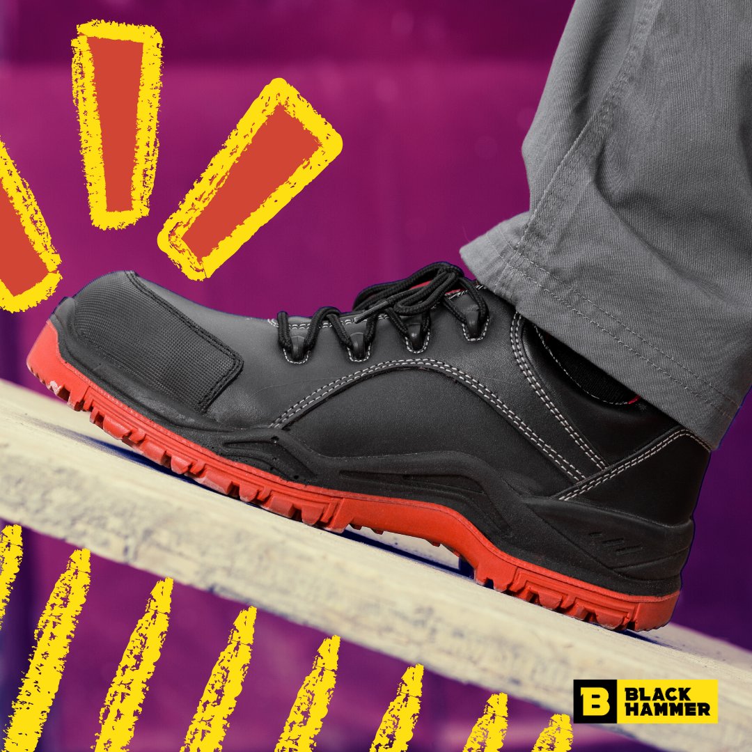 BlackhammerUK's tweet photo. The Black Hammer 7007 is a Lightweight Safety S3 SRC Trainer designed for the most challenging jobs. Buy just £34.95. https://t.co/GZzojpe57E