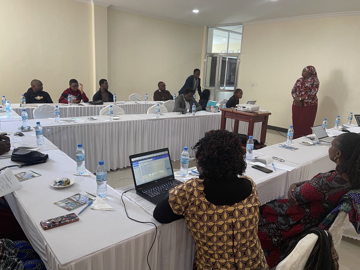 TTCN_Tanzania's tweet photo. Happening Now: TTCN is conducting a 5 days training  to CHWs on Community Rights and Gender #CRG and Community Led Monitoring #CLM concepts and  use of OneImpact TB Kiganjani App to collect data from people affected by TB ⁦@StopTB⁩ ⁦@stoptbtanzania⁩ ⁦@tb_ppm⁩ https://t.co/lmHWnEmu6p