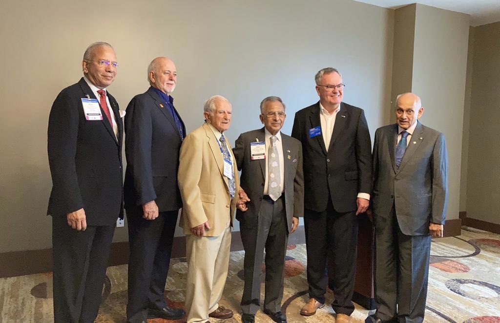 This is a great picture taken exactly one year ago to the day with two great senior past Presidents of Rotary - Raja Saboo and Kalyan Banerjee along with Barry Rassin and Gordon McInally