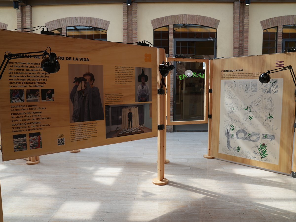 Fins al 28 de juny podeu visitar a Can Massallera l'exposició 'TRANSITAR, orientar-se en un món canviant.' 
Durant el recorregut per l'exposició es farà un camí que parteix de la qüestió "on sóc?" per arribar a "on vull anar?" i plantejar-se "Com hi vaig?".

#SBCiutatEducadora
