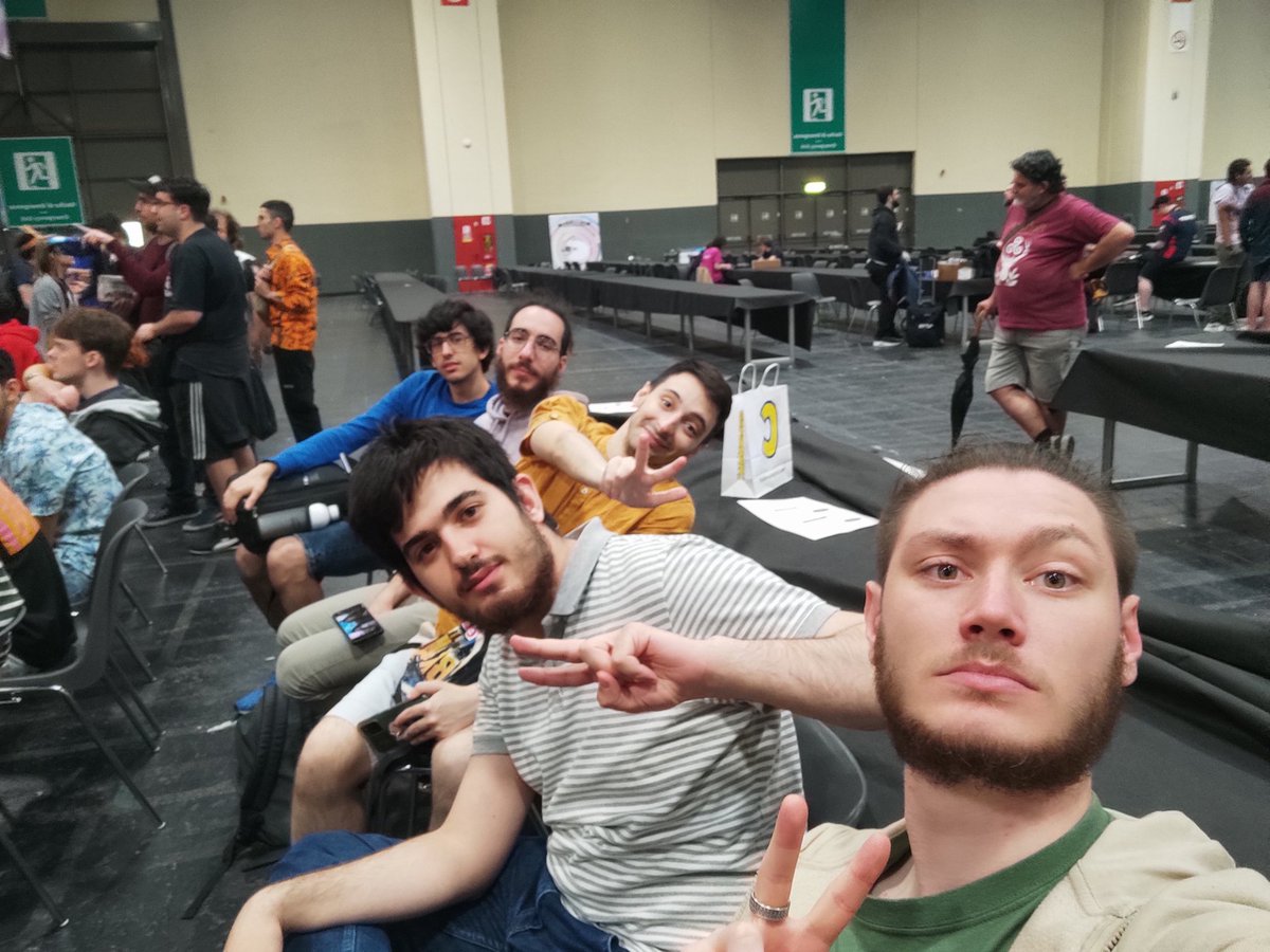 _LTMS's tweet photo. Last but not least, I want to thank my friends that have been with me for this event, @JDartHS @DReda_97 @Pando33_ @TacoIsBadHS @NikyuAlex, and the rest of Il Circo 🎪 which stayed at home (@TimoSith e @Xene1201 @swaggerIRL mannaggia a voi) 

Better luck next time (4/4) https://t.co/yjmalUbBmh
