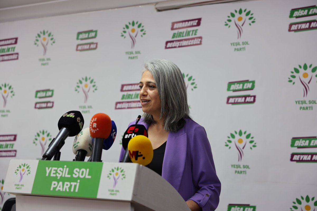 yesilsolkadin's tweet photo. HDP ve Yeşil Sol Parti Kadın Meclisleri toplandı: Mücadelemizi kararlılıkla sürdüreceğiz

https://t.co/2Jd6tHuPxp https://t.co/sMEWHEQ6mA
