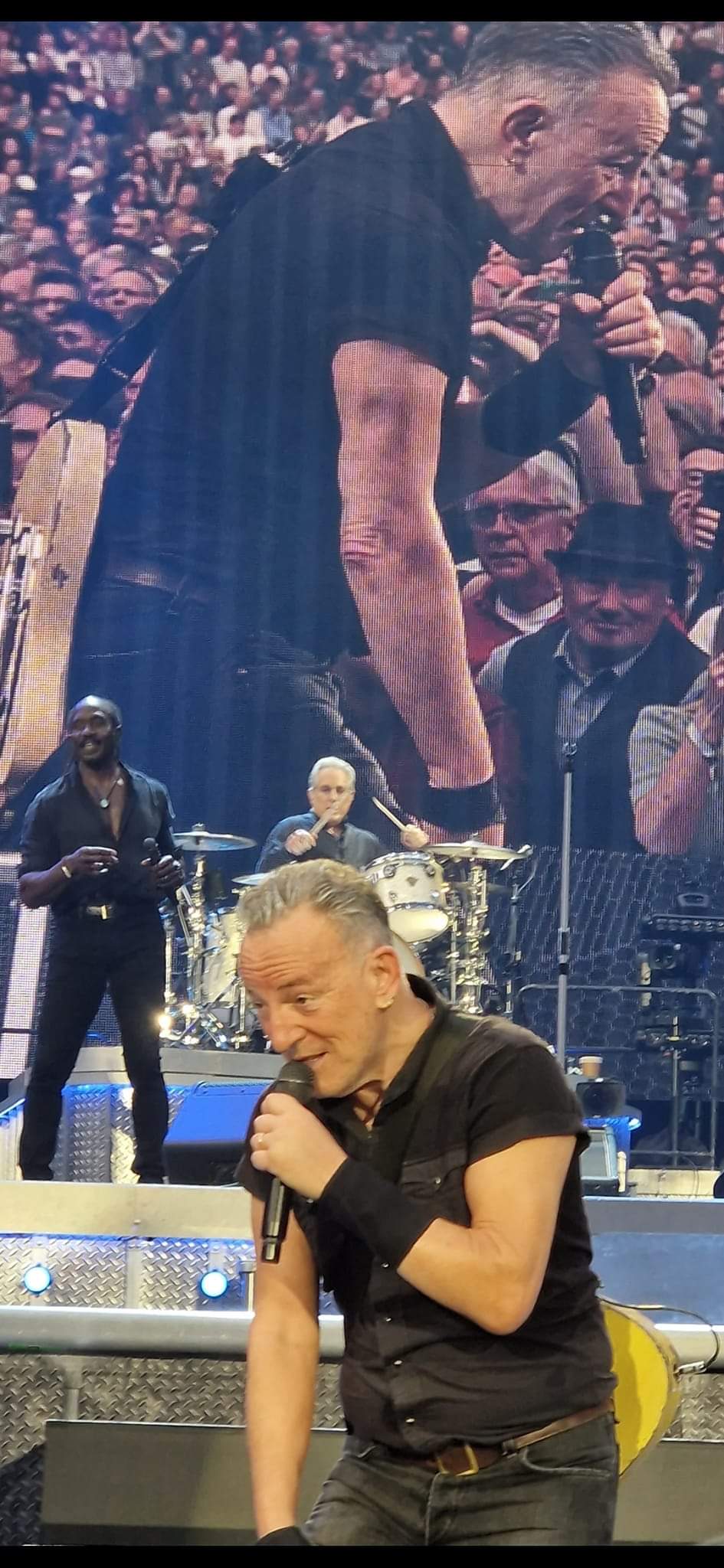 Bruce Springsteen European Tour on Twitter "Bruce Springsteen & the 