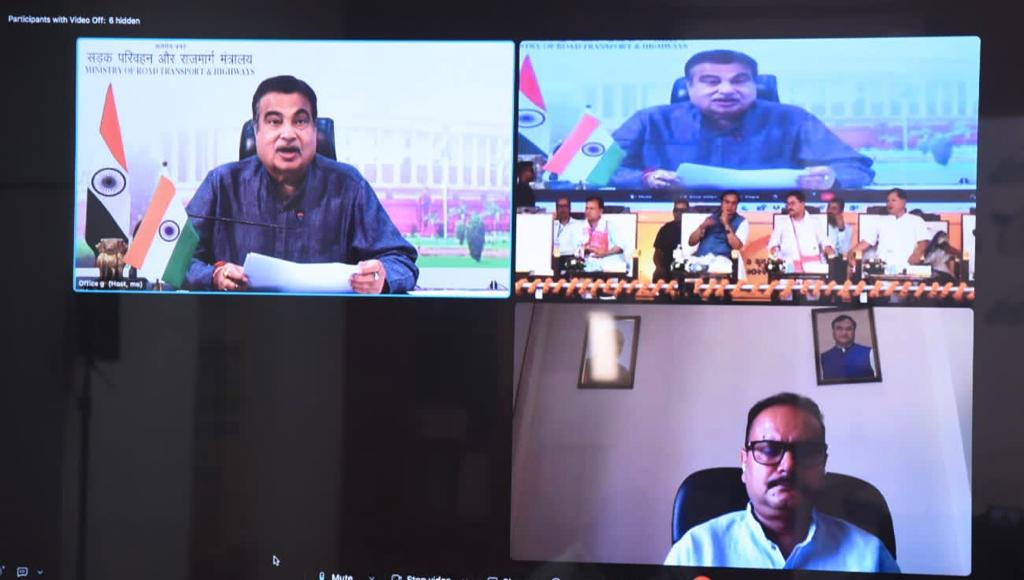Inaugurated the 4-Lane Section between Nagaon Bypass-Teliagaon, and Teliagaon-Rangagara and laid the foundation for Mangaldai Bypass and the 4-lane section between Daboka-Parakhuwa in Assam, in the presence of CM Shri <a href="/himantabiswa/">Himanta Biswa Sarma</a>  Ji, MP Shri <a href="/DilipSaikia4Bjp/">Dilip Saikia 🇮🇳</a> Ji, MP Shri