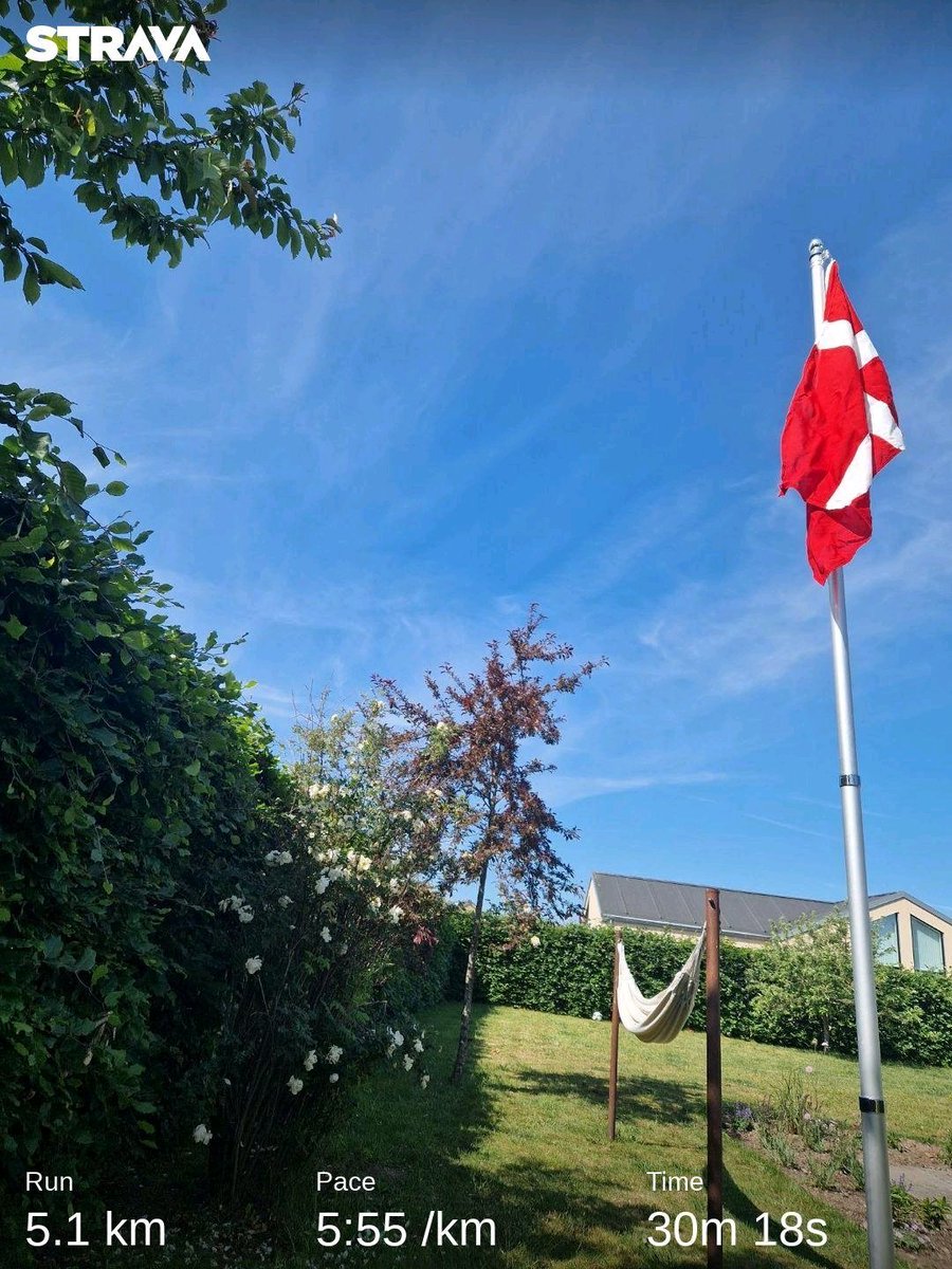 Anders_Bo's tweet image. Fars Dag... løb, demokrati og en hængekøje der er klar....#twrundk #farsdag #opladning