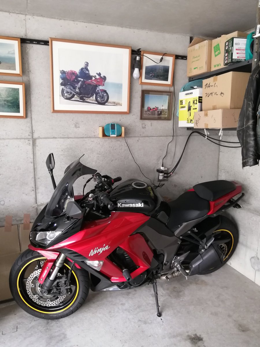 LiLyOCB1100R's tweet photo. 麟が教育実習中なんで、Ninja1000でツーキング。
コレは、このバイクはけしからん。
楽しすぎる。
 #Ninja1000
 #ニンジャ1000
 #fanride 
#ツーキング https://t.co/fUaiCdfLmA
