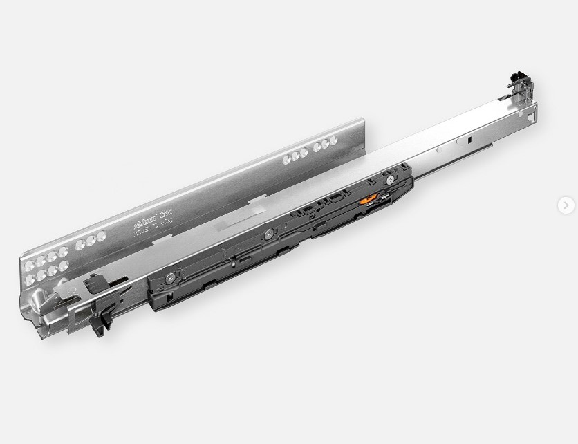 M&D Components tweet media