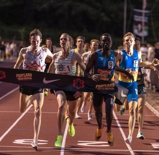 An impressive win by <a href="/amon_kiprotich/">AMON K KEMBOI</a> at the Portland Track Festival last night, clocking 3:34.12 to beat a strong field.

<a href="/amosvbart/">Amos Bartelsmeyer</a> was close behind, clocking 3:34.39 to finish fourth.👏

📸<a href="/Justin_Britton/">Justin Britton</a>/<a href="/CitiusMag/">CITIUS MAG</a>