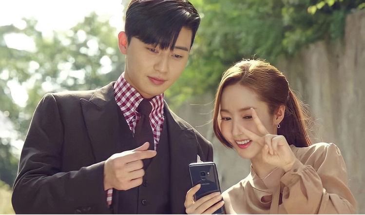 lala_raine's tweet photo. THE parents. 🥰😜

#ParkMinYoung 
#parkseojoon 
#whatswrongwithsecretarykim https://t.co/x7EYMCsvdw
