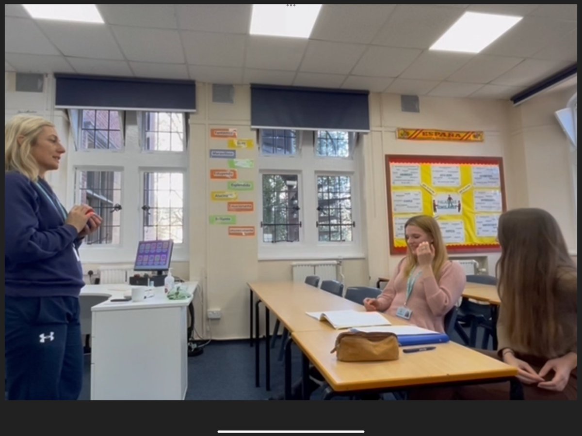 Leys School MFL Dept tweet media
