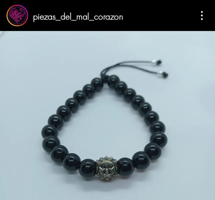 BadHeartMex's tweet photo. #sun #sol #howlita #onyx  #customemade #crystal #handmadewithlove♥️ #artesanomexicano #handmadejewelry📿 #hechoamanoconamor♥️ #PiezasDelMalCorazón💜🕉️📿 #madeinMéxico🇲🇽 #hechoenméxico🇲🇽 https://t.co/z7YN0dlxzZ