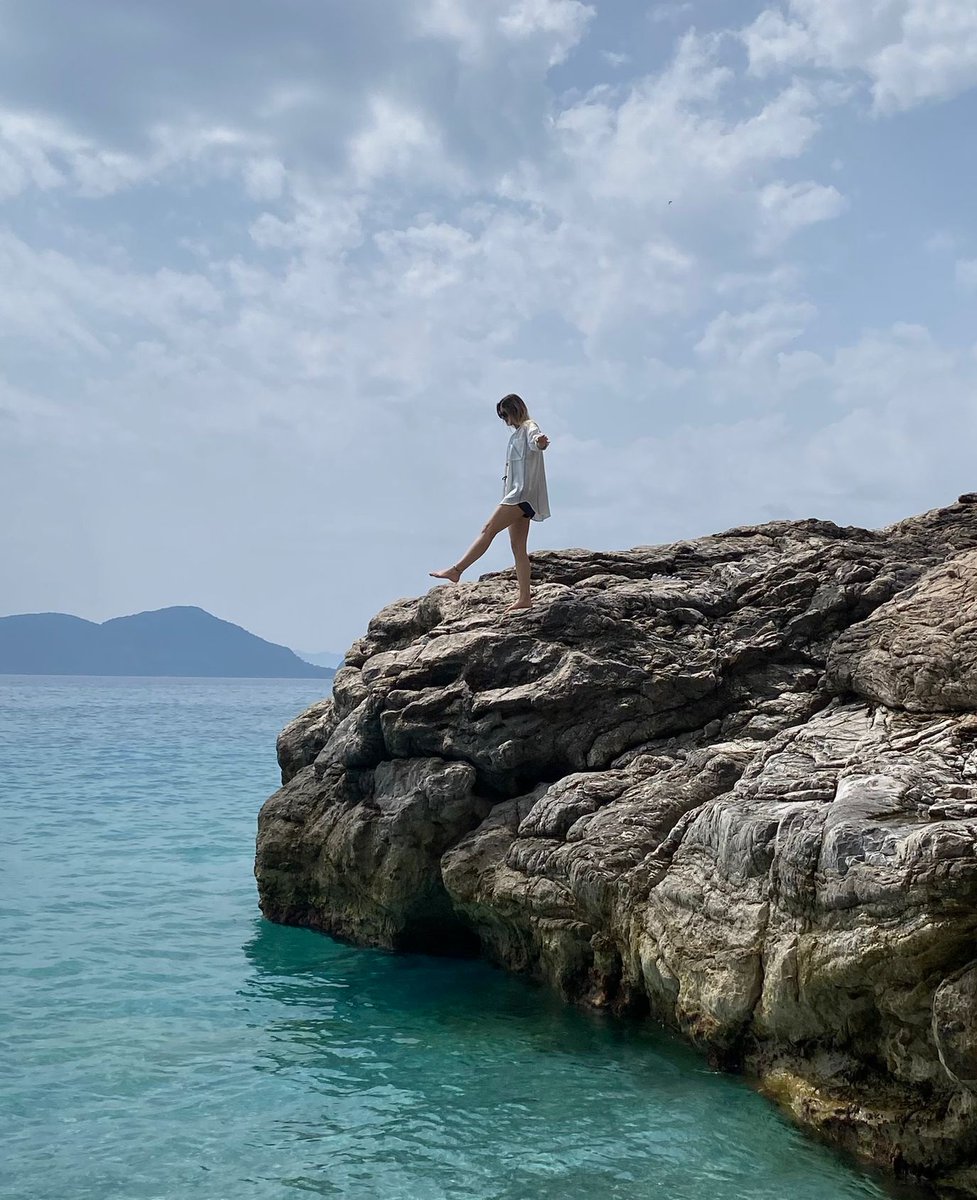 Deniz sezonunu açtımmm  ☀️👙🏖️🌴🌊✨