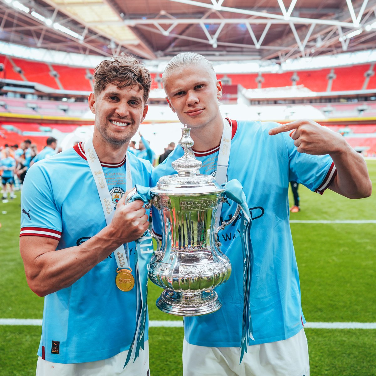 Hang it in the Looooouvre! 🖼🏆