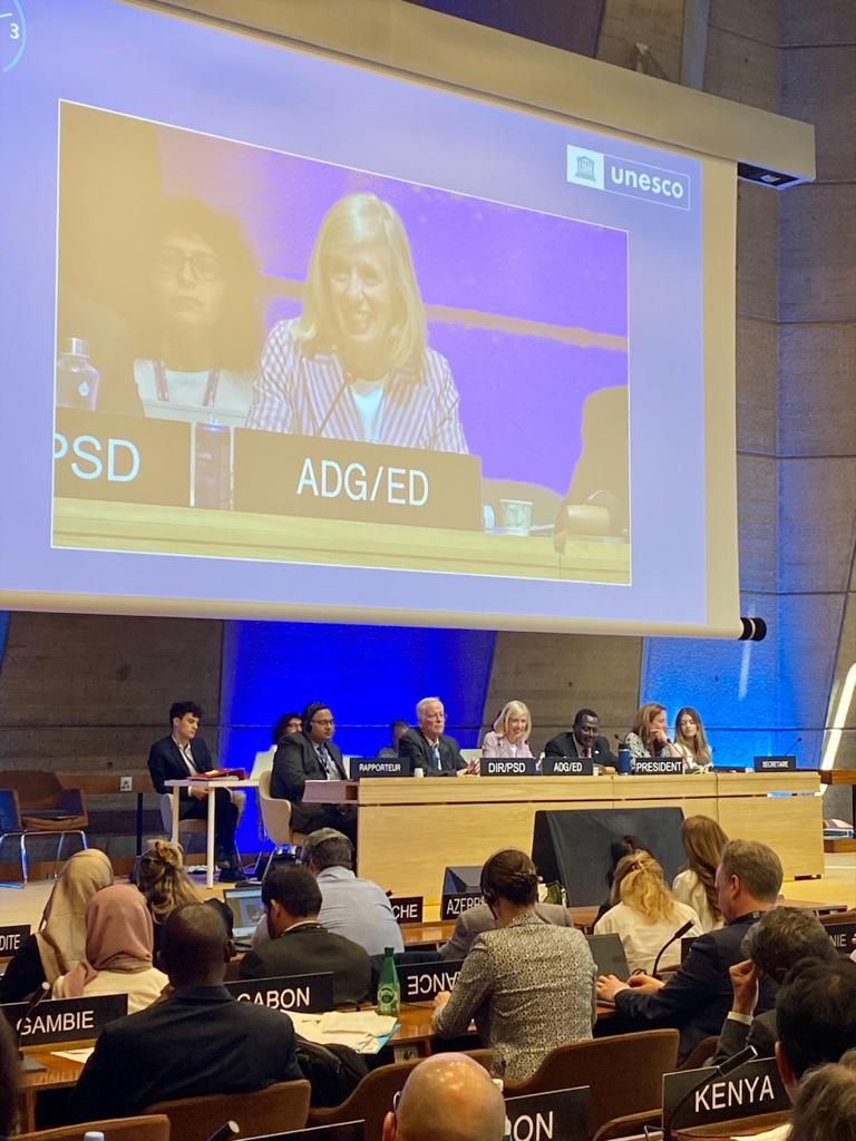 Thanks to <a href="/UNESCO/">UNESCO 🏛️ #Education #Sciences #Culture 🇺🇳</a> Member States for huge progress made on revising the 1974 recommendation. #Education unites us all in the pursuit of peace, human rights &amp; intl understanding. Let’s keep up our efforts - we’ll meet again in July to finalize the new text. on.unesco.org/3N4ajlr