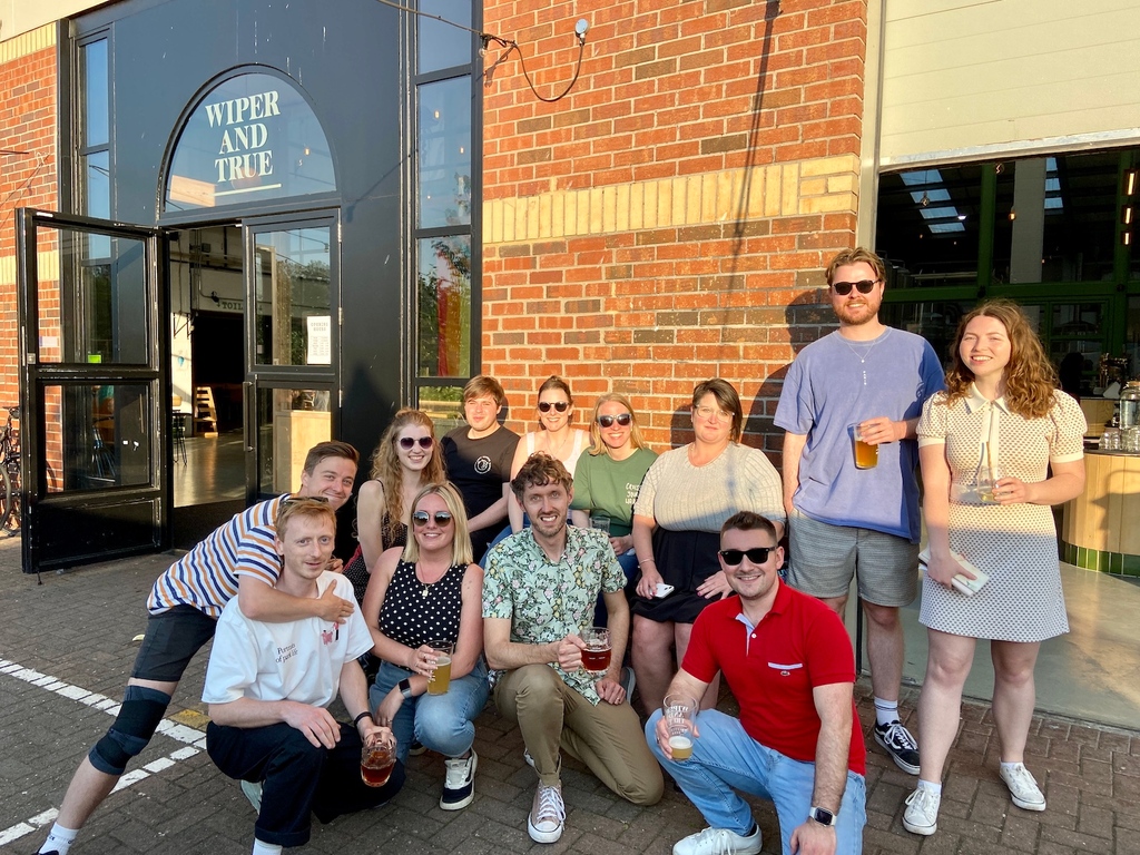 What better way to welcome Tegan to team Loom than a trip to @wiperandtruetap ☀️ Delicious drinks, glorious sunshine and good times.⁠