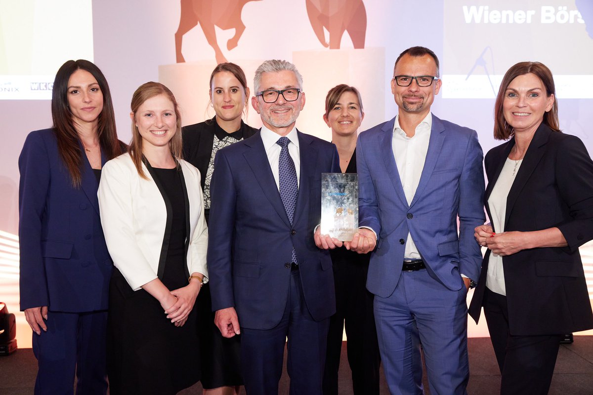 We are thrilled to share that we have been awarded the #Journalist Prize at the #ViennaStockExchange Award 2023! 🎉🏆 This prestigious recognition serves as a great validation for our activities in the field of media relations and digital communication. #voestalpine