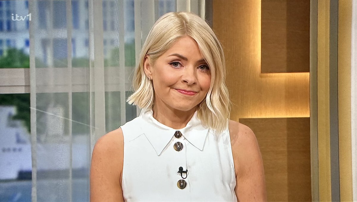 on Twitter "The face of a woman who’s just thrown her