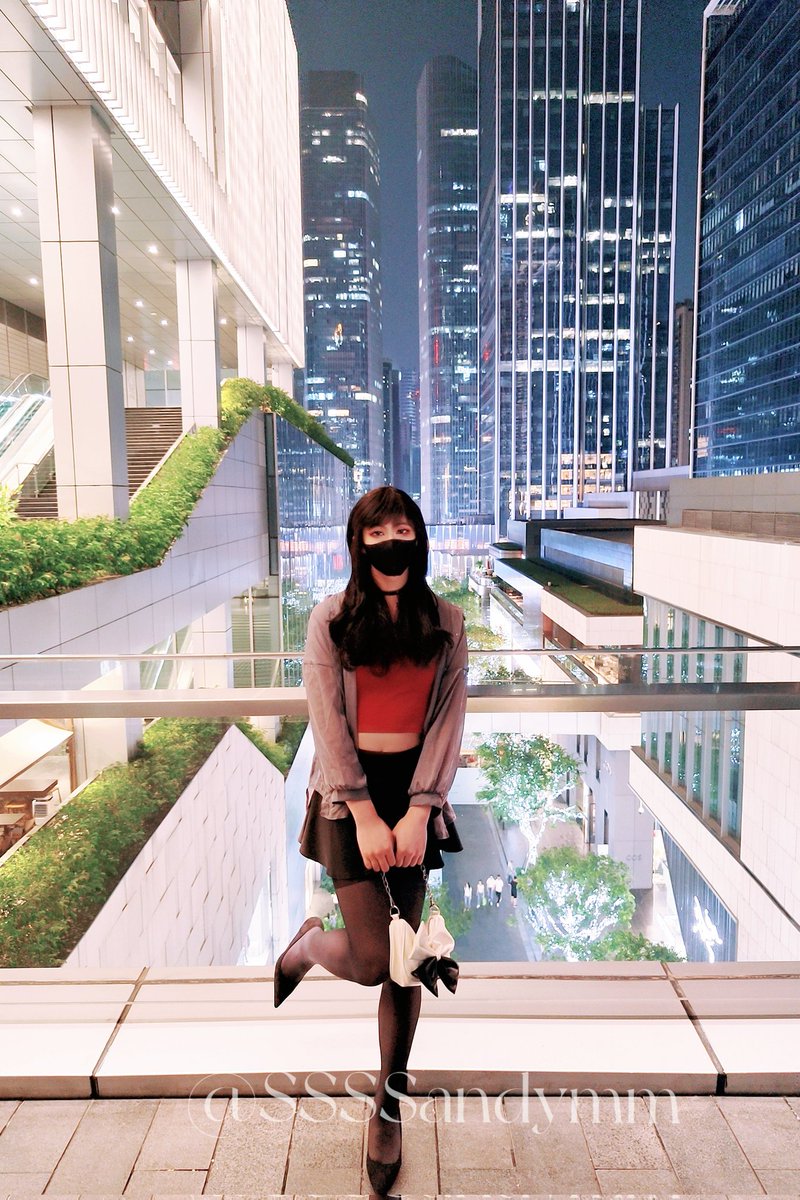这几天跟姐妹去深圳，连续女装了3天，真的好爽~彻底放飞自我~解锁了不少女装第一次哈哈~超级开心~ https://t.co/mqMshGHm0P