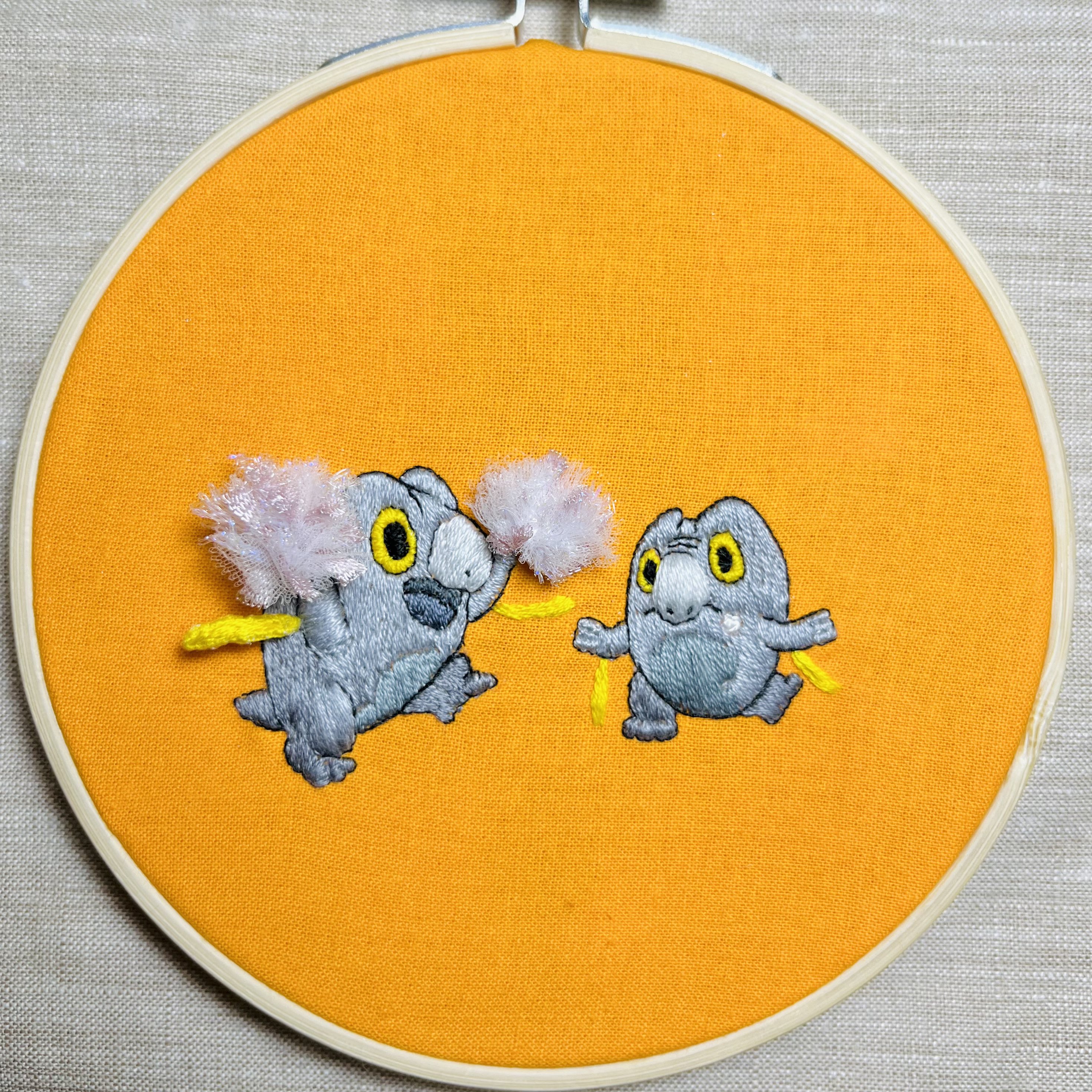 特別にカスタマイズされた - 8 インチのリアルなパノラマ刺繍