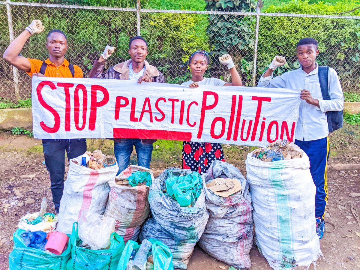 On this #WorldEnvironmentDay2023 Let's act together to #BeatPlasticPollution by creating a world without #PlasticPollution.
We want a sustainable future 
#CongoSafi #NoMorePlastics