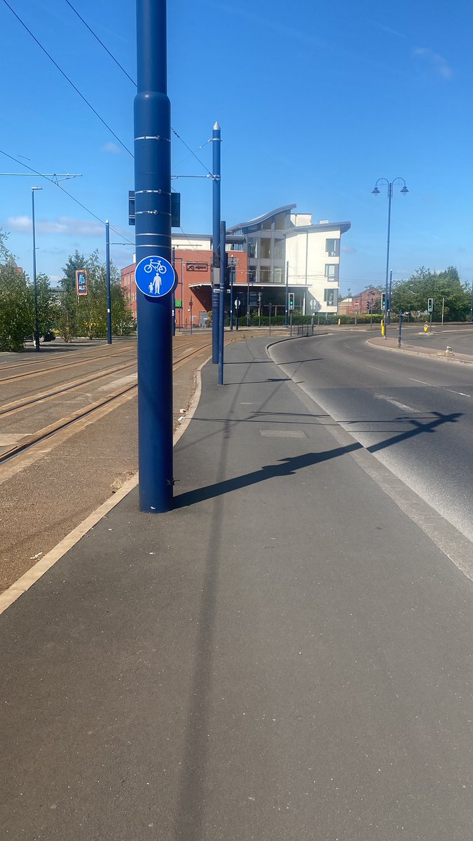 civicandsocial's tweet photo. Just going to walk the last 20 mins to #bigactiveconversation very noisy lonely route. Race car into one of the drive thru’s! https://t.co/ubAd8uyYHl
