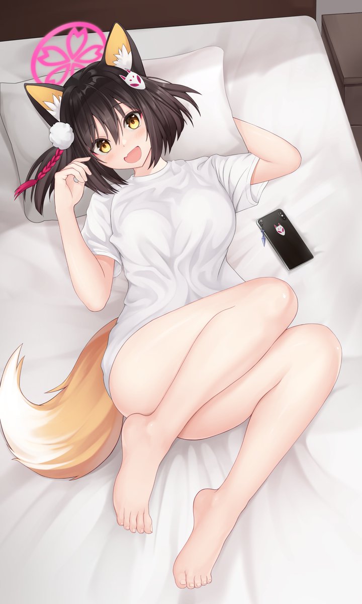 KaruRega's tweet photo. 自撮りを撮るイズナ https://t.co/nH39vNDwEv