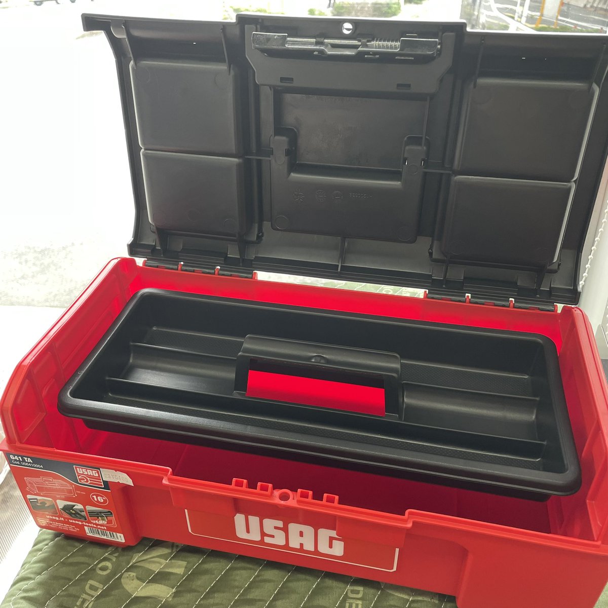 fg_hiroshima's tweet photo. リールに載せた
USAG
tool boxです- ̗̀📦 ̖́-

用途に合わせてサイズが選べます

パカッと片手で開閉できるところがいいところෆ˚*
あと、プラケースなのでケース自体が軽い！持ち運ぶのに軽いのが1番！って方はこちらがオススメ✩

#usagtools #ウーザック #ファクトリーギア #ファクトリーギア広島店 https://t.co/KhB8qHaFQg