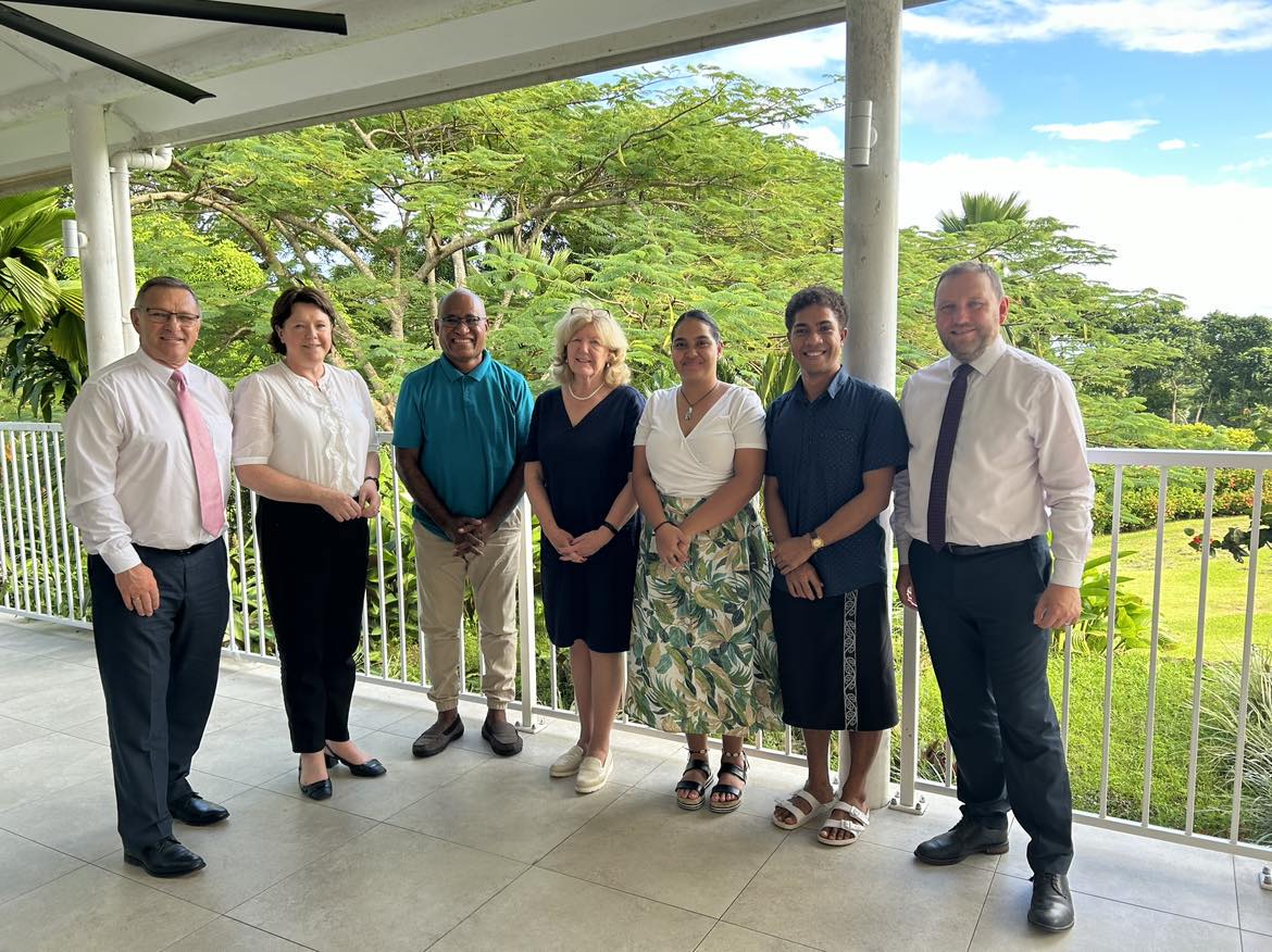 PLesianawai's tweet photo. Team #integrityfiji and the UK politicians #talanoa at the British High Commission
#integrity #genderequality #anticorruption https://t.co/f7mCYjEroe
