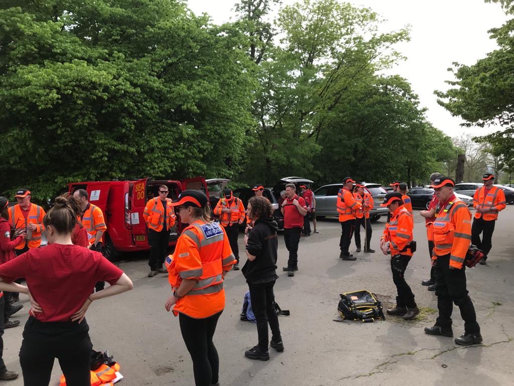 Did you see what we got up to over the weekend?

Ourselves and <a href="/SurreySAR/">Surrey Search & Rescue (SurreySAR)</a> had a joint training exercise in Richmond park. This allowed us to see how we can work together on call-outs.