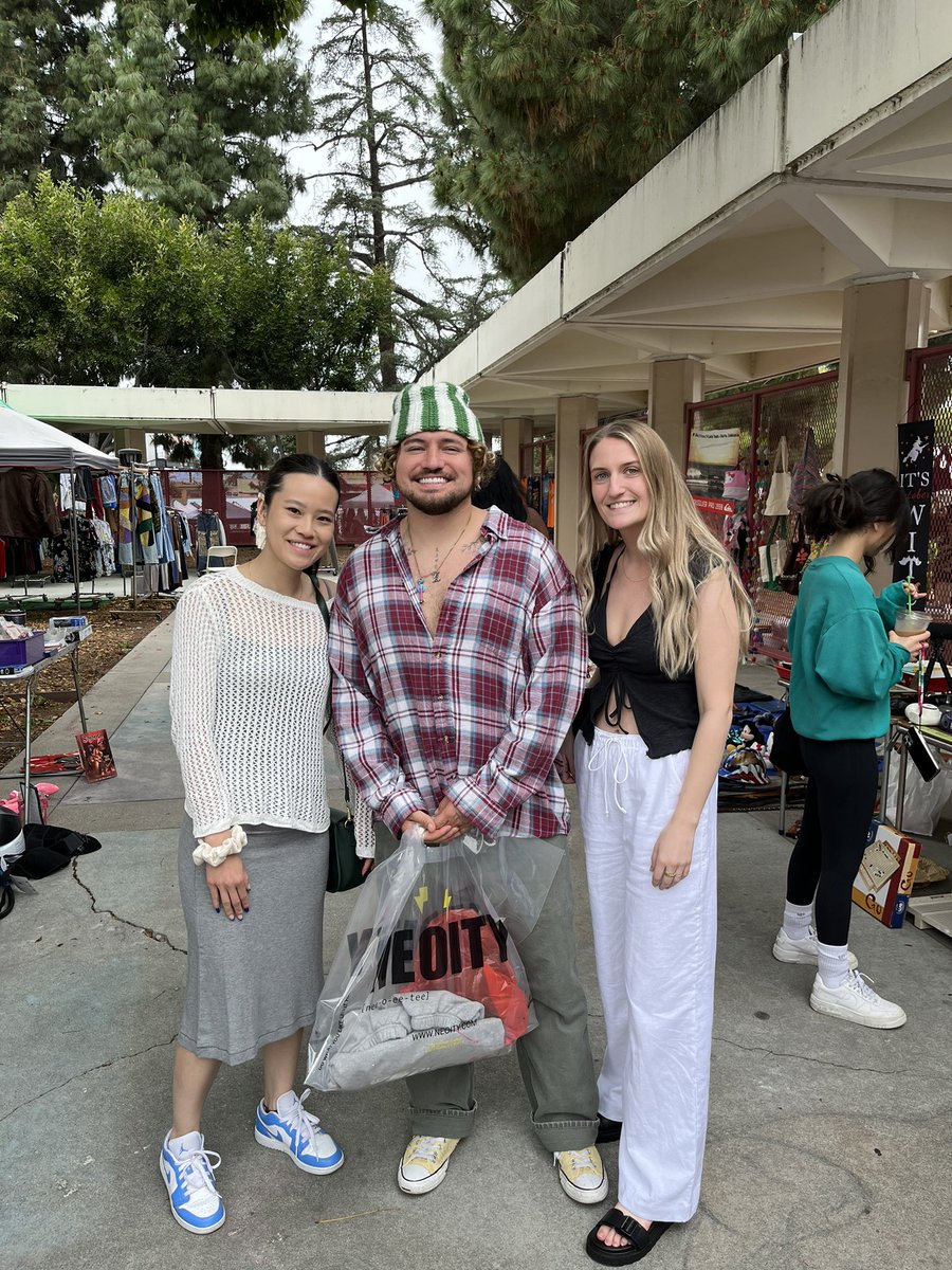 rachelmo_'s tweet photo. @jccaylen thanks for the pics!! 🙂 https://t.co/EsbUGqPkc3