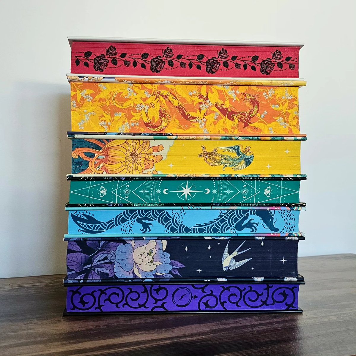 Rainbow bookstack, spredges edition

#books #booktwt #rainbowbookstack #bookspredges