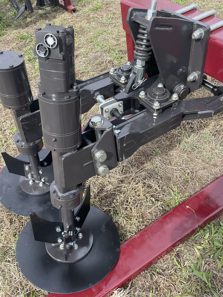 After 12 months of development we finally have our New rootcutter ready for the public eye. This is the first clean sheet rootcutter design in over 20 years! 
Designed with one person in mind -The Operator! Check it out at #farmfest
Or give me a call!