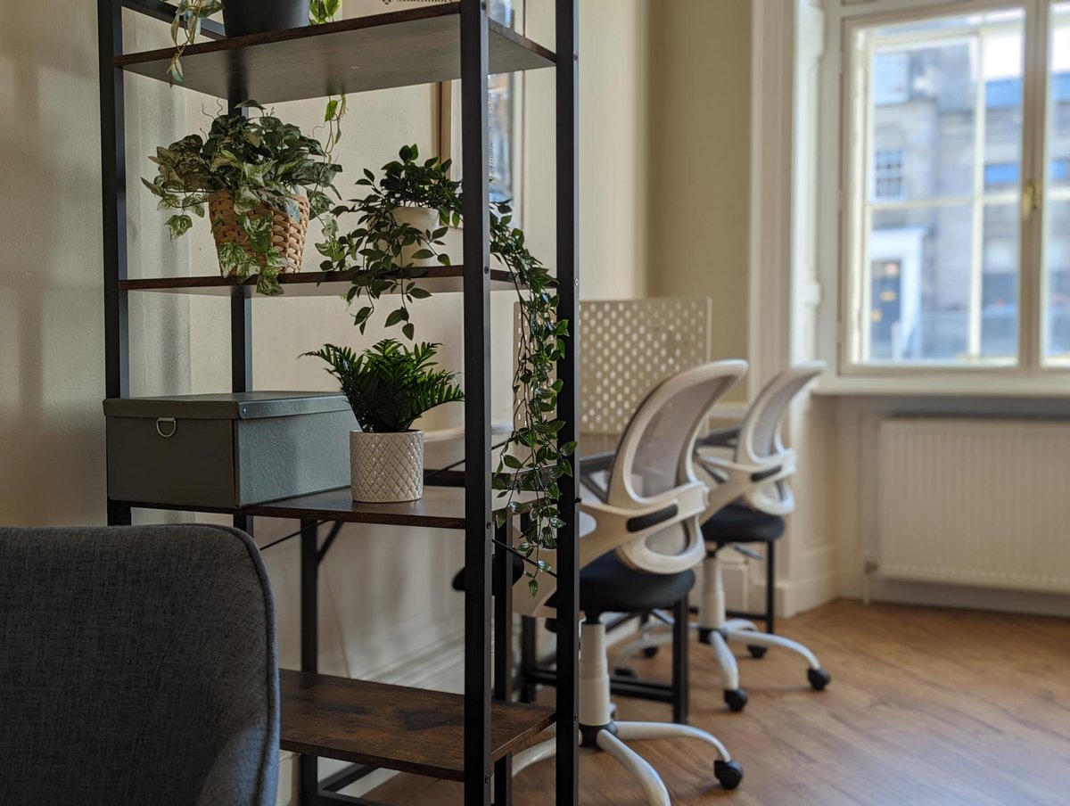Strathmore_uk's tweet photo. Creating relaxed breakout and shared workspaces for our clients has been a real focus this last year. Looking forward to sharing more of our latest project soon!

https://t.co/CXF1IRY3QC 

#OfficeSpace #Edinburgh #CoWorking https://t.co/KSh4fRmLD1