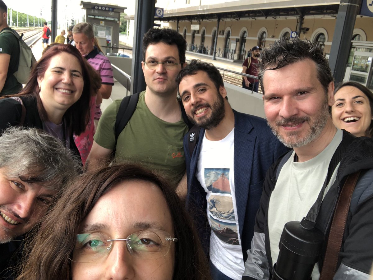 RacheleSprugnoli - @RSprugnoli@hcommons.social (@rsprugnoli) on Twitter photo Il gruppo #AIUCD2023 cresce man mano che ci si avvicina a Siena ☺️
<a href="/angelodel80/">Angelo M Del Grosso</a> @DariaSpampinato <a href="/DAgataChristian/">Christian D'Agata</a> <a href="/SZenzaro/">Simone Zenzaro</a> <a href="/f_boschetti/">f_boschetti</a> Il gruppo #AIUCD2023 cresce man mano che ci si avvicina a Siena ☺️
<a href="/angelodel80/">Angelo M Del Grosso</a> @DariaSpampinato <a href="/DAgataChristian/">Christian D'Agata</a> <a href="/SZenzaro/">Simone Zenzaro</a> <a href="/f_boschetti/">f_boschetti</a>